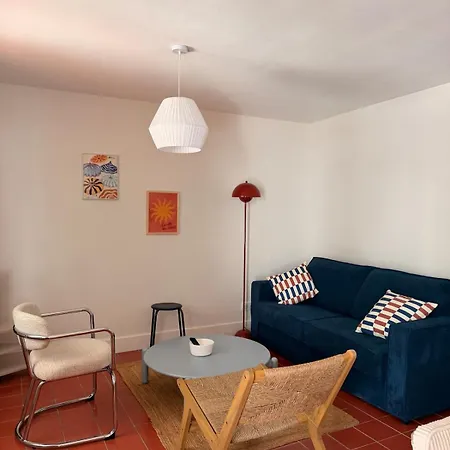 Hébergement de vacances Bas De Villa, 6 Personnes, Piscine, Proche Plages La Seyne-sur-Mer