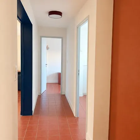 Bas De Villa, 6 Personnes, Piscine, Proche Plages * La Seyne-sur-Mer